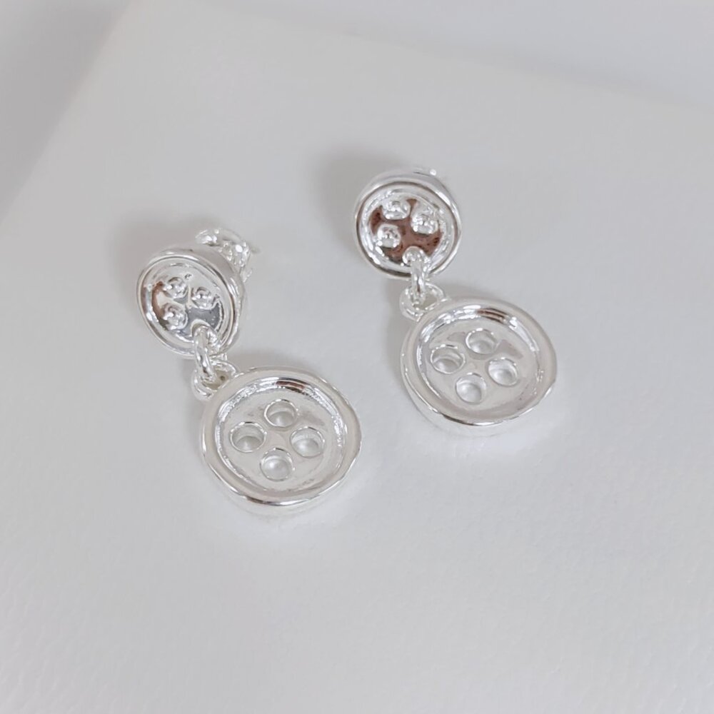 Uno de 50 Double Trouble Earring Button Earring, Long Stud Earring Silver Plated - Picture 6 of 8